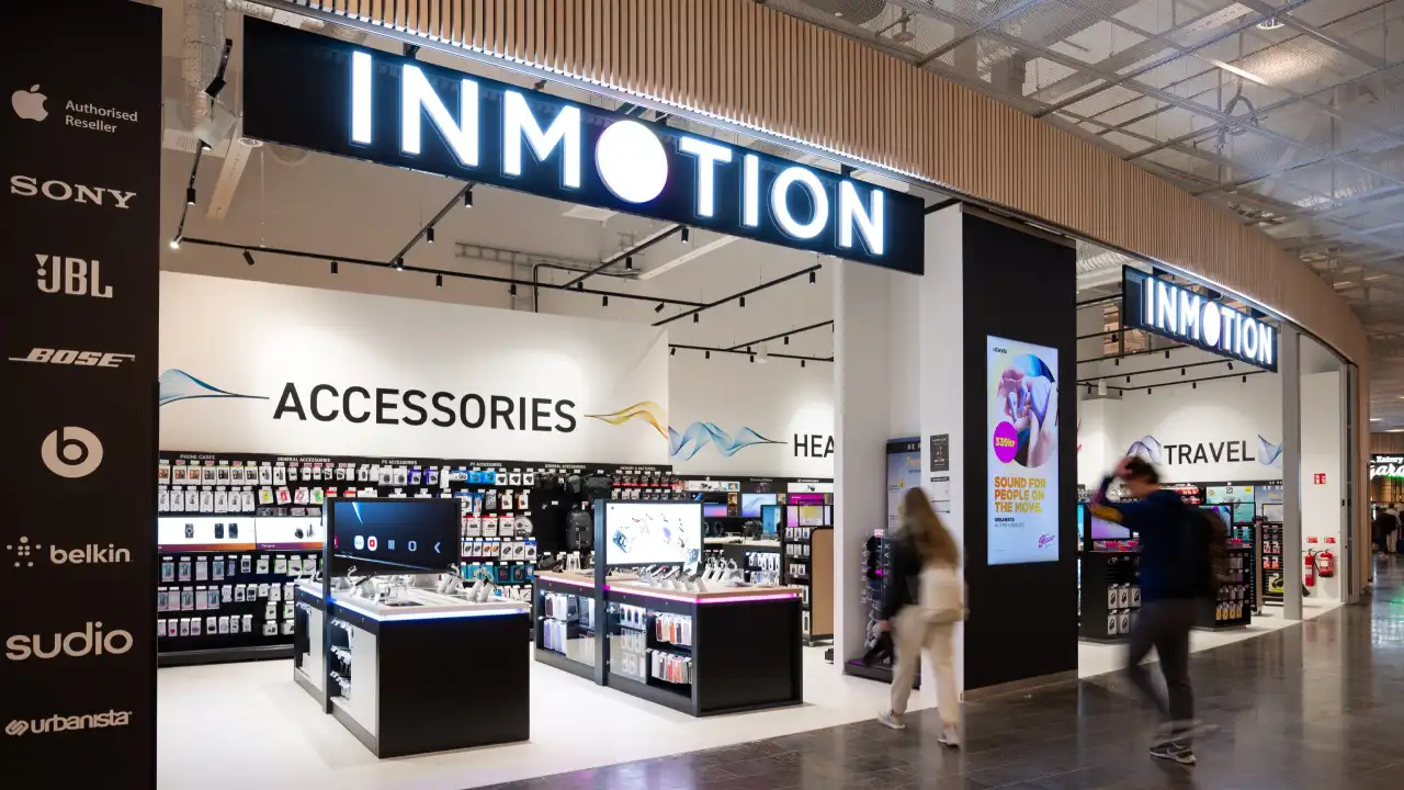 In-motion Shops at MCO Airport